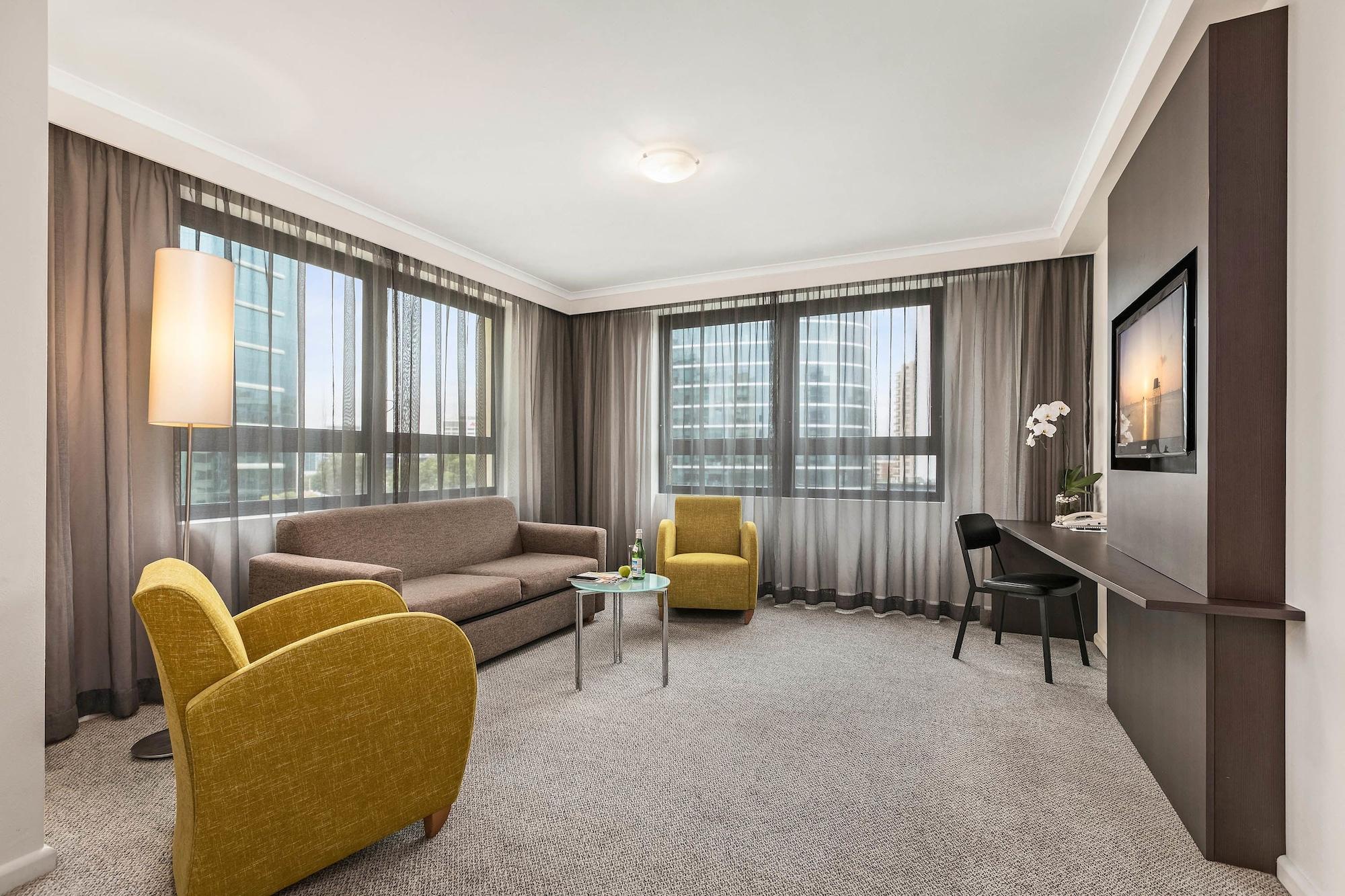 Mantra Parramatta Sidney Exterior foto