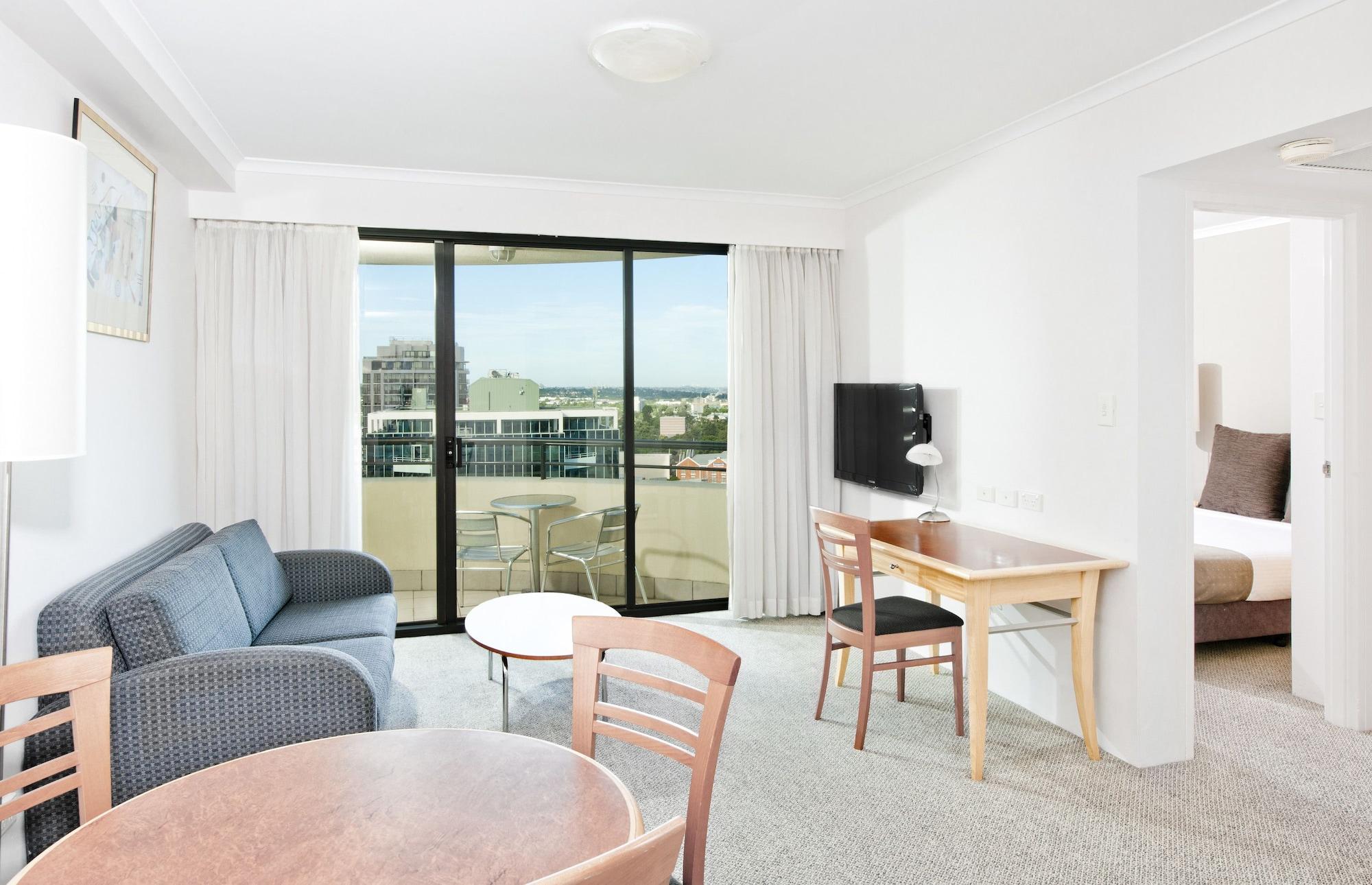 Mantra Parramatta Sidney Exterior foto