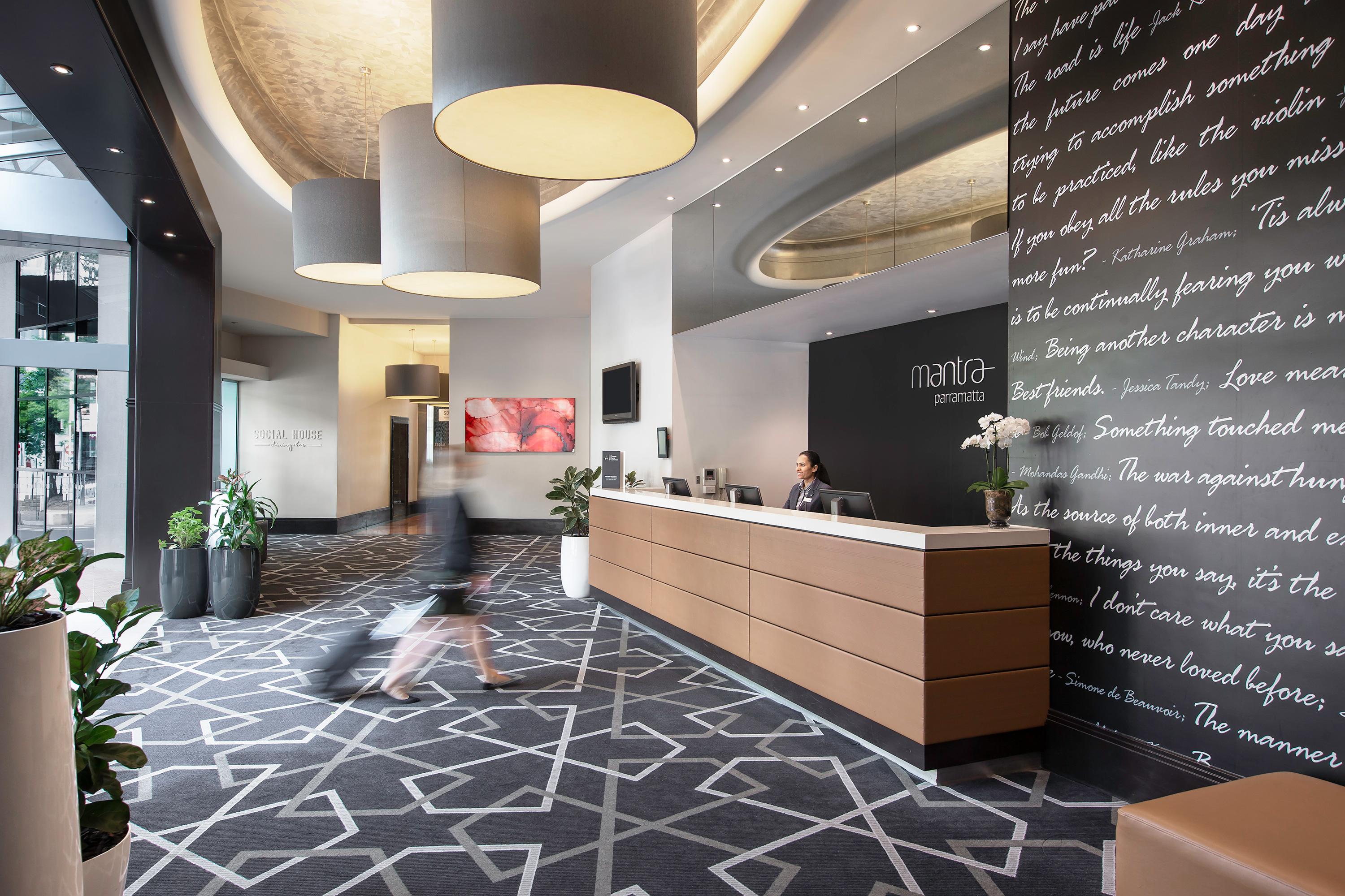 Mantra Parramatta Sidney Exterior foto